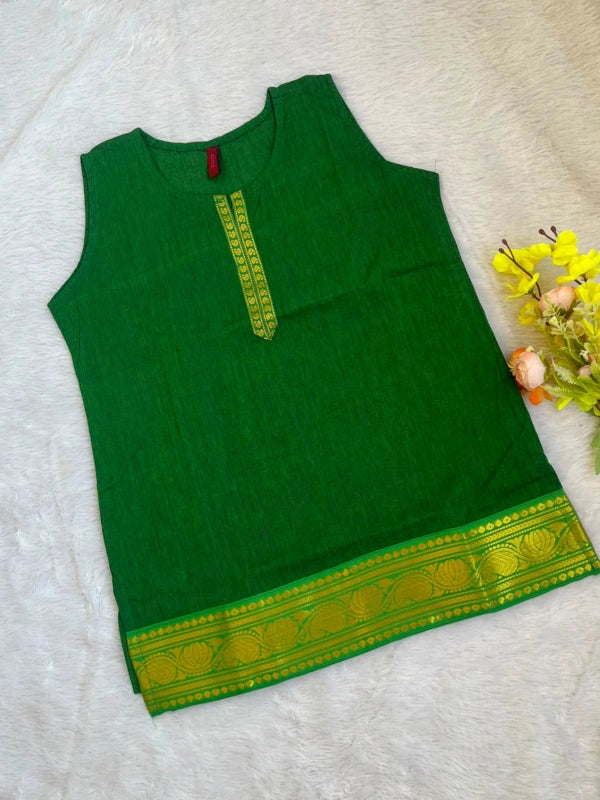 Tops T329
