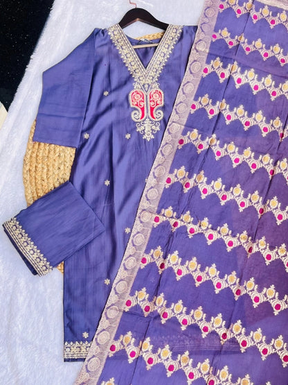 Kurti Pant Sets  KPS611