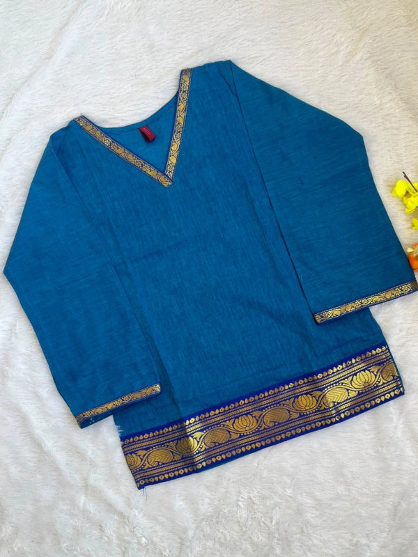 Tops  T343